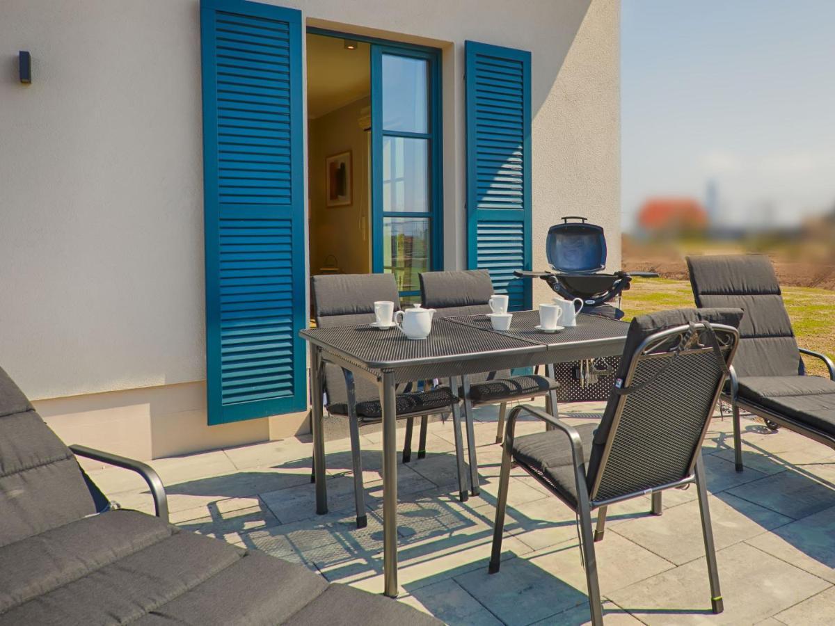 Reetland Am Meer - Premium Reetdachvilla Mit 3 Schlafzimmern, Sauna Und Kamin F23 Dranske Kültér fotó